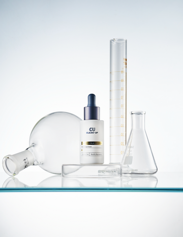 CUSKIN intensyviai drėkinantis ir liftinguojantis koncentruotas serumas, 30ml