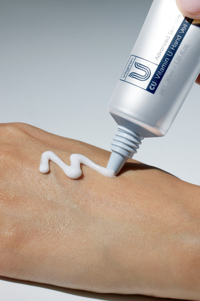 CUSKIN dvigubos funkcijos rankų kremas su Vitaminu U, 30ml